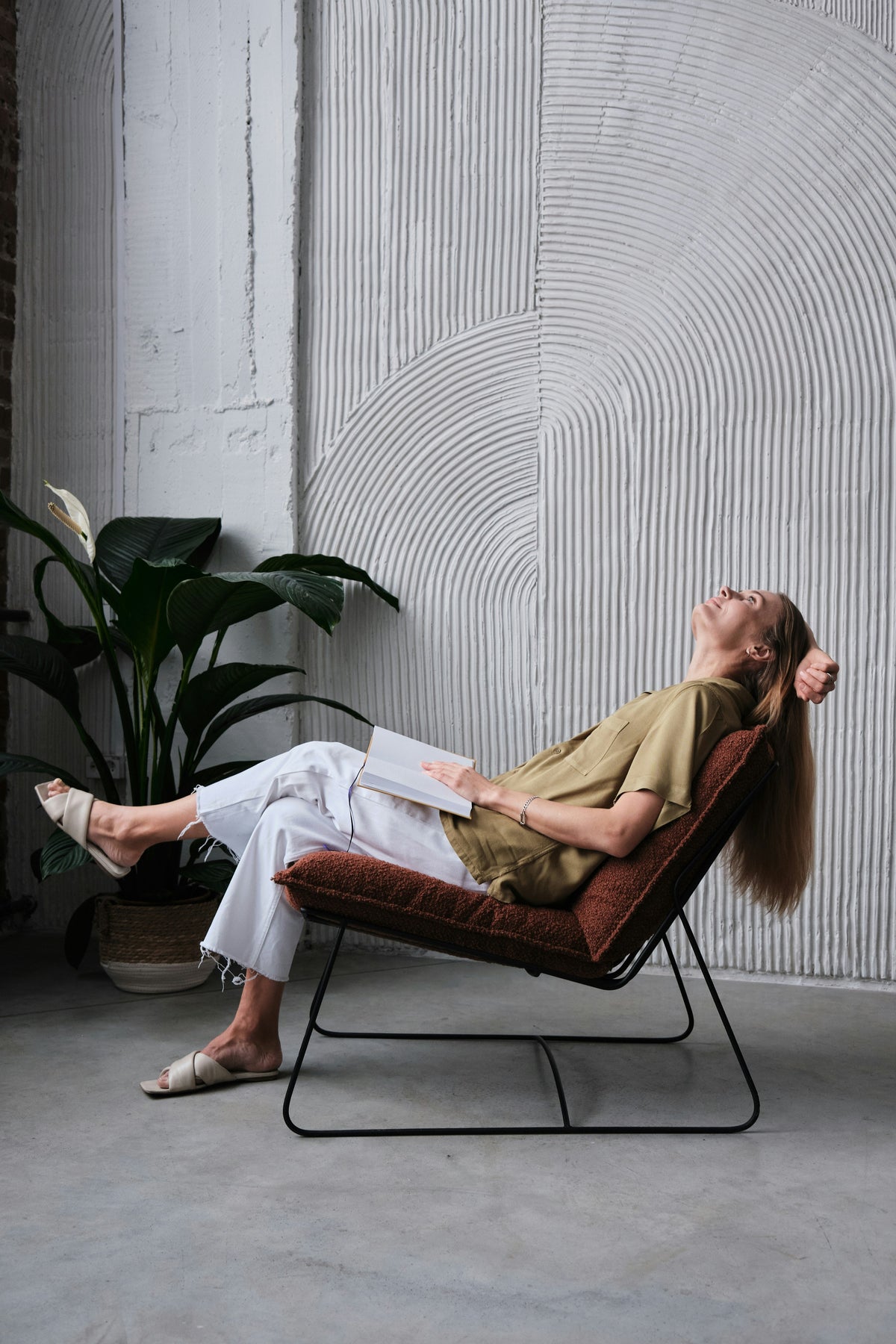 Alcohol, Mood, and Daily Performance: Why Cutting Back Is the Boost You Need